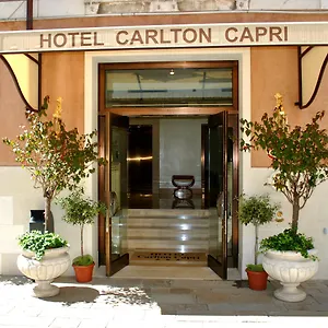 https://carlton-capri.hotelinveneto.com
