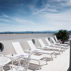 https://erbavoglio-hotel.emilia-romagnahotels.net