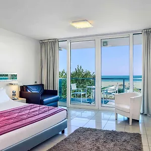 https://mercure-rimini-artis.emilia-romagnahotels.net